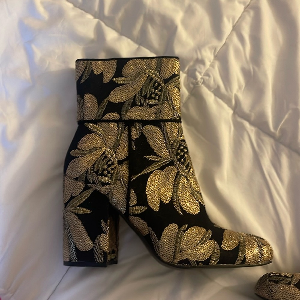 Brand new Steve Madden boots! Black and gold sequin
